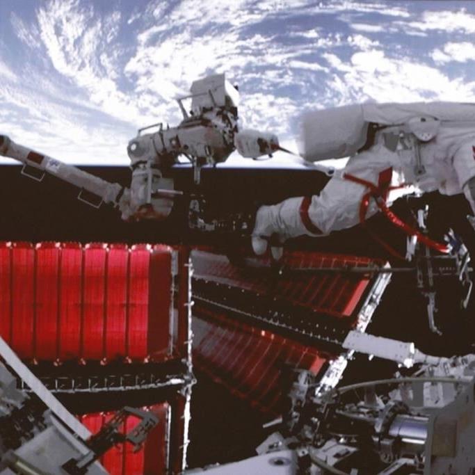China space station crew completes spacewalk